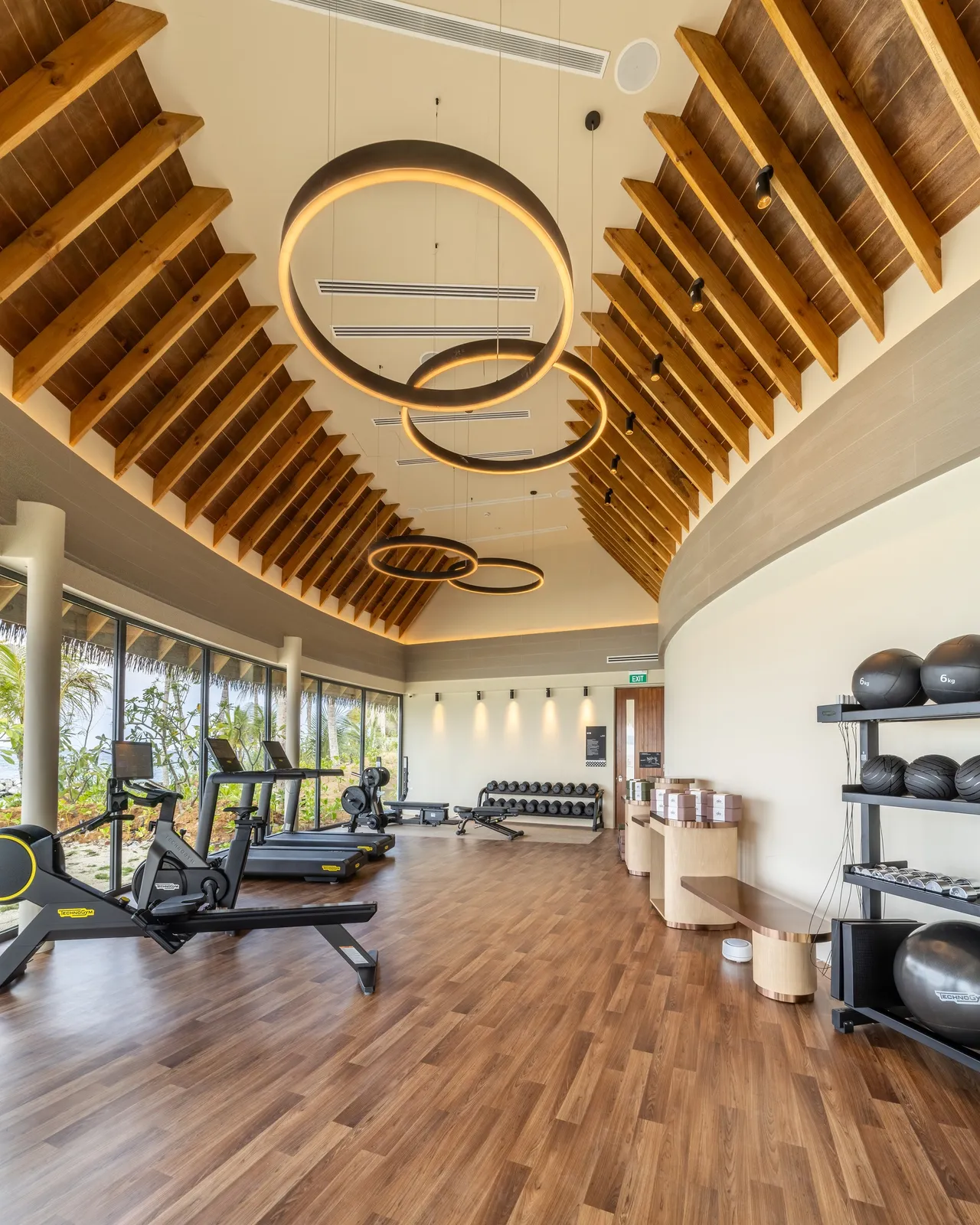 SO/ 몰디브 GYM